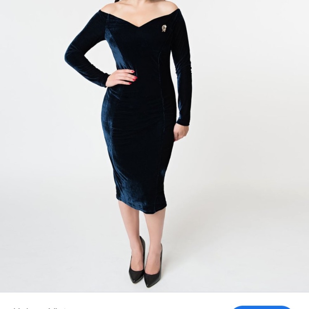 Unique Vintage Velvet Wiggle Dress